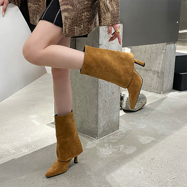 Amalia Chelsea Boots