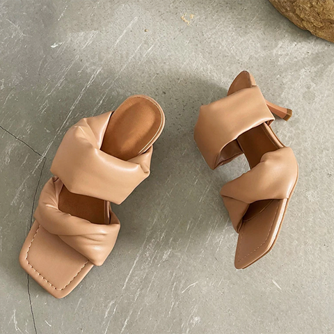 Cappuccino Mules